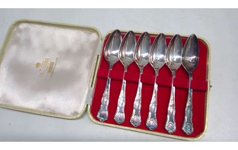 LEPELS VERZILVERD SHEFFIELD VINERS