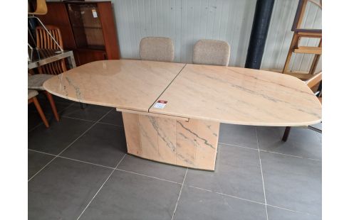 TABLE DE SALLE A MANGER MARBRE ROSE AVEC ALLONGE