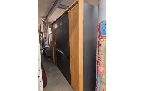 GARDE ROBES AGGLO NOIR/CHÊNE CLAIR 5 PORTES