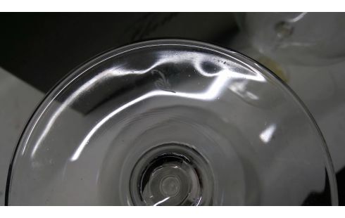 GLAZEN MET VOET WATER 24STUKS