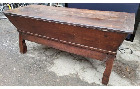 MEUBLE PETRIN COFFRE