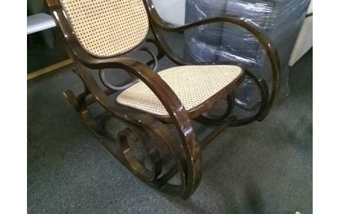 ROCKING CHAIR BOIS ET CANNELE (USURE)