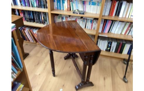 TABLE PLIANTE GATE LEG