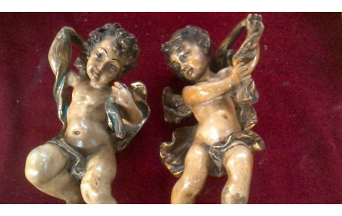 BEELD ENGEL MET GROEN