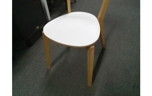 CHAISE IKEA BOIS MODERNE