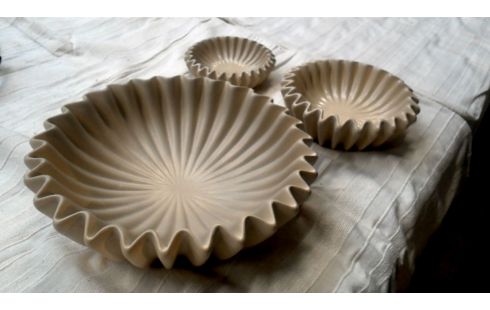 KOM LOT VAN 3 KERAMIEK