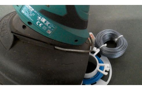 ROTOFIL-RASENKANTENTRIMMER BOSCH