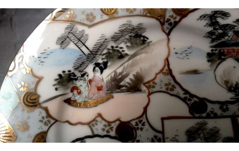 BORD JAPANS LOT VAN 2