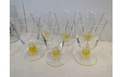 LOT DE 6 VERRES BOULES JAUNES