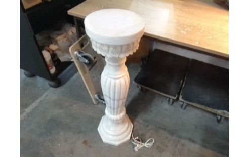 COLONNE LAMPE ALBATRE