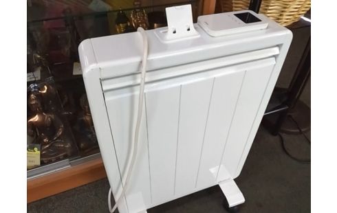 RADIATEUR ATERNO 950W