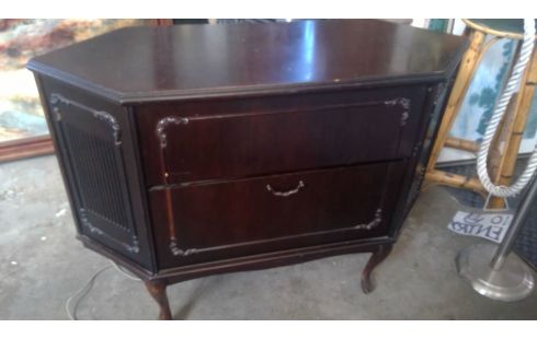 RADIOMEUBEL VINTAGE TE HERSTELLEN