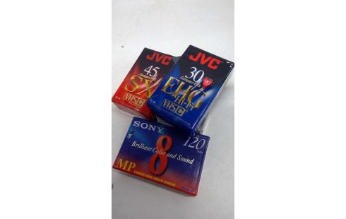 CASSETTES