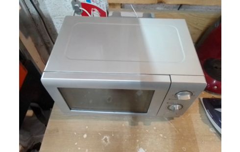 MICRO ONDES GRIS DAEWOO