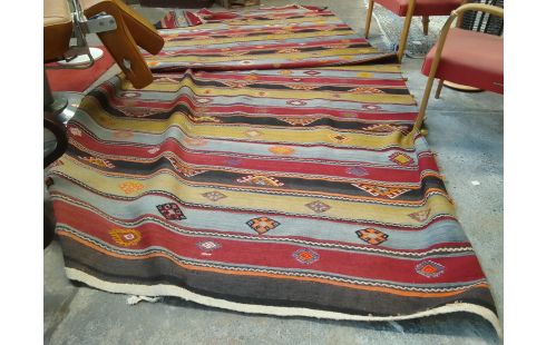 TAPIS KILIM