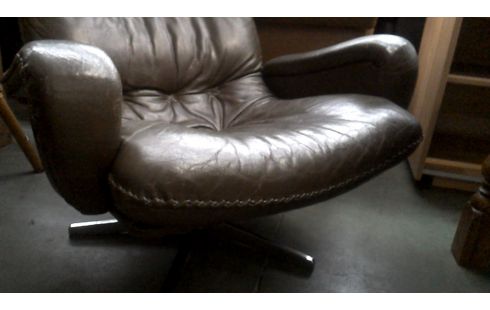 TV-SESSEL IM VINTAGE-STIL GRÜN LEDER