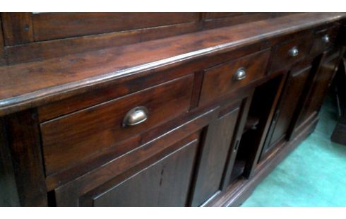 BUFFETKAST. KOLONIAAL MASSIEF TEAK 8 D 5L