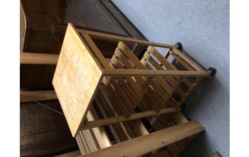 ETAGERE BAMBOU SUR ROULETTES