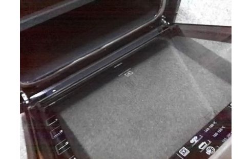 FOUR ENCASTRABLE ELECTROLUX 72L (PLAQUE, GRILLE ET NOTICE)