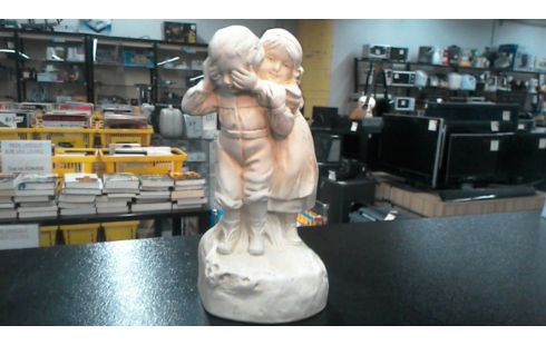 STATUETTE COUPLE