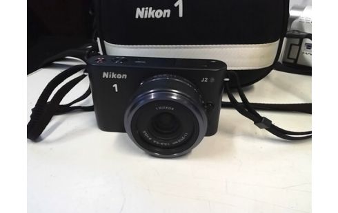 APPAREIL PHOTO NIKON 1 J2 (AVEC HOUSSE) BATTERIE A CHANGER