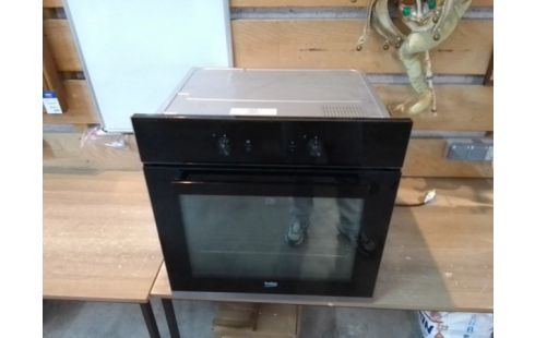 FOUR ENCASTRABLE BEKO CHALEUR TOURNANTE