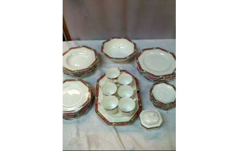 GESCHIRR-SET 33-TLG. <VILL. & BOCH.> BUNT