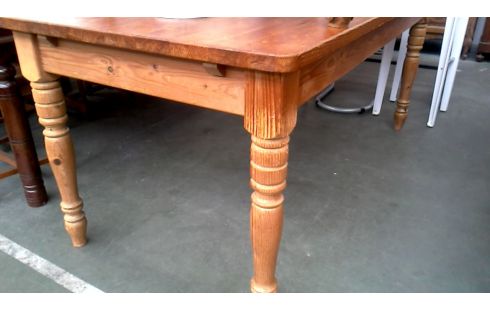 TAFEL EETKAMER GRENEN