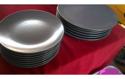 SERVIES GRIJS ROMANIA