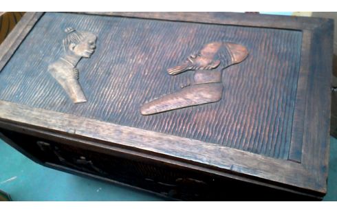 KISTE MASSIV TEAKHOLZ AFRIKANSICH MANN FRAU