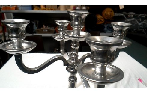 CANDELERO ALUMINIO LA UNIDAD