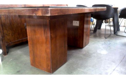 MESA DE COMEDOR COLONIAL HIELO