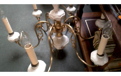 SUSPENSION BRANCHE CUIVRE PORCELAINE