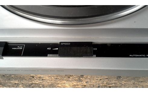 TOURNE DISQUE KENWOOD