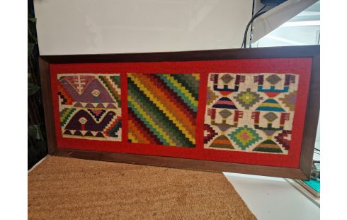 CADRE BRODERIE ENCADRÉ