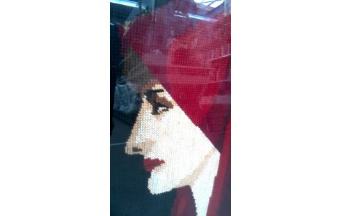 PAÑO BORDADO ROJO, , MARCO DORADO