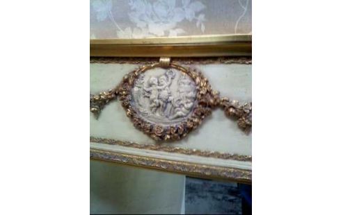 TRUMEAU-SPIEGEL ANT. PUTTEN-RELIEF GOLDF.