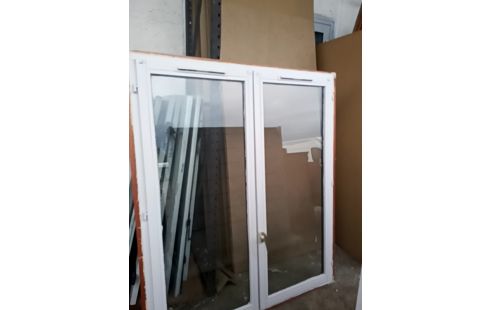 FENETRE 2 VANTAUX BOIS GRIS