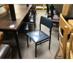 8 CHAISES METAL NOIR VINYL BLEU