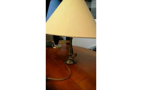 LAMPE A POSER 