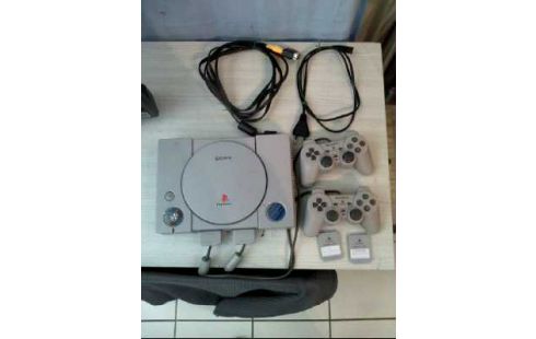PLAYSTATION 1 KONSOLE