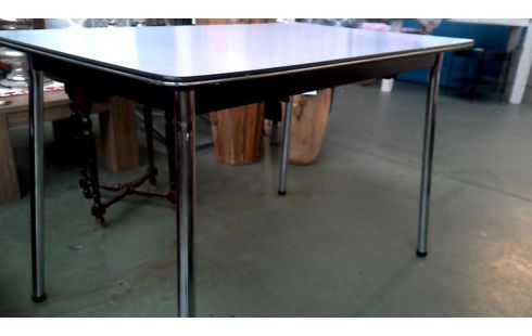 MESA DE COCINA AÑADA FÓRMICA