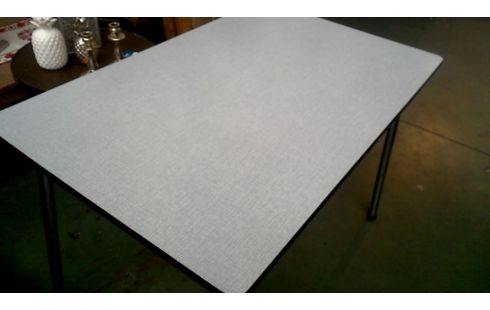 MESA DE COCINA AÑADA FÓRMICA