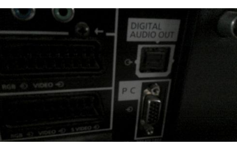 TELEVISOR PANASONIC