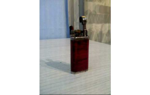 BRIQUET