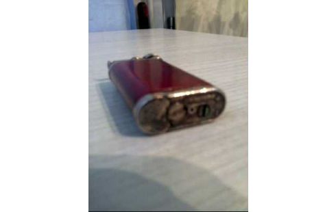 BRIQUET