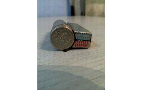 BRIQUET