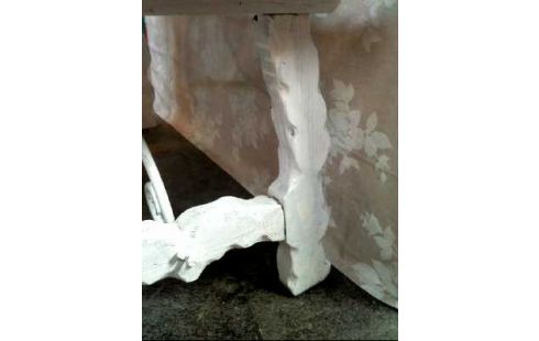COUCHTISCH HOLZ WEISS BEINE GESCHWUNGEN
