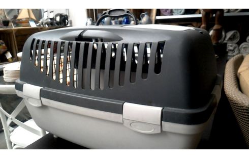 KOOI HUISDIER PVC