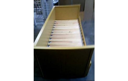 BETT +MATR. HOLZ AUSZ.BAR 3-SCH GELB